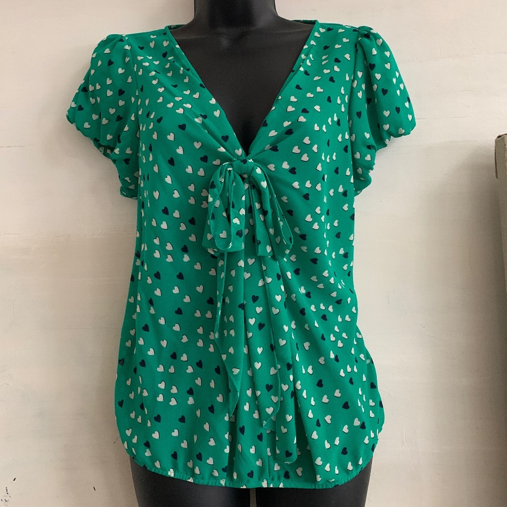 Max Studio emerald green hearts print blouson top